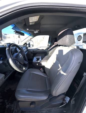 2017 Ford, Import Kanada — Foto 4 z 4