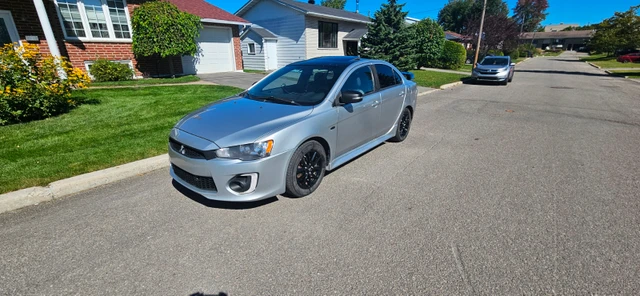 2017 Mitsubishi Lancer, silber, 210.000 km, Import Kanada — Foto 1