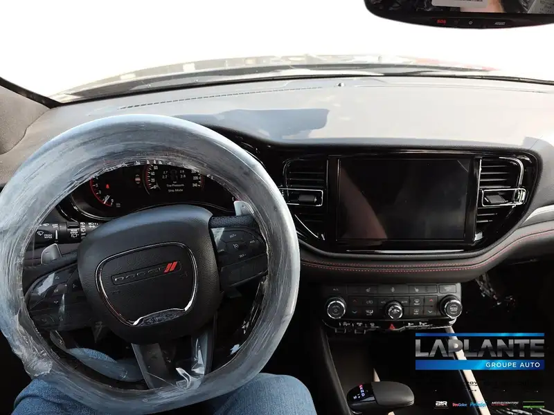 2027 Dodge Durango GT, Night Moves, 10 km, Import Kanada — Foto 10 z 12