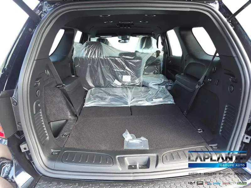 2027 Dodge Durango GT, Night Moves, 10 km, Import Kanada — Foto 6 z 12