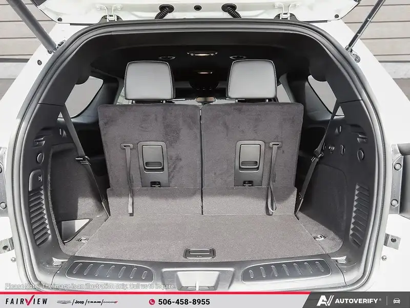 2027 Dodge Durango GT, weiß, 0 km, Import Kanada — Foto 7 z 12