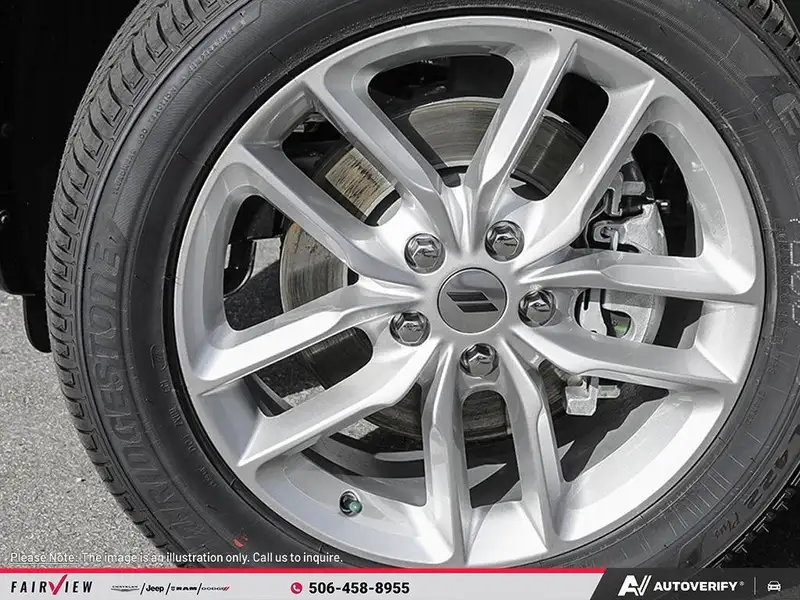 2027 Dodge Durango GT, weiß, 0 km, Import Kanada — Foto 8 z 12