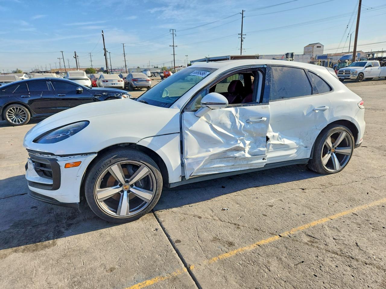 2024 Porsche MACAN BASE, weiß, 57.447 km, Import USA — Foto 1