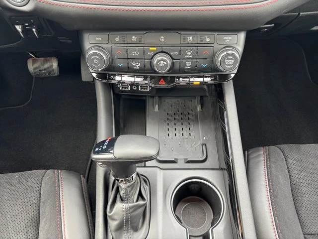 2027 Dodge Durango GT Plus, grün, 1 km, Import Kanada — Foto 15 z 20