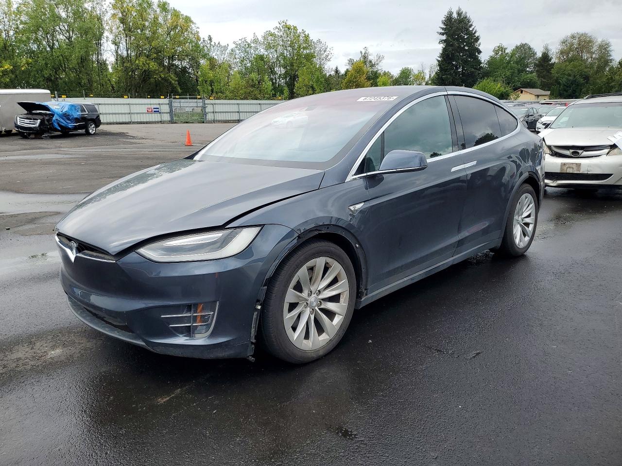 2016 Tesla MODEL X, CHARCOAL, 163.849 km, Import USA — Foto 1