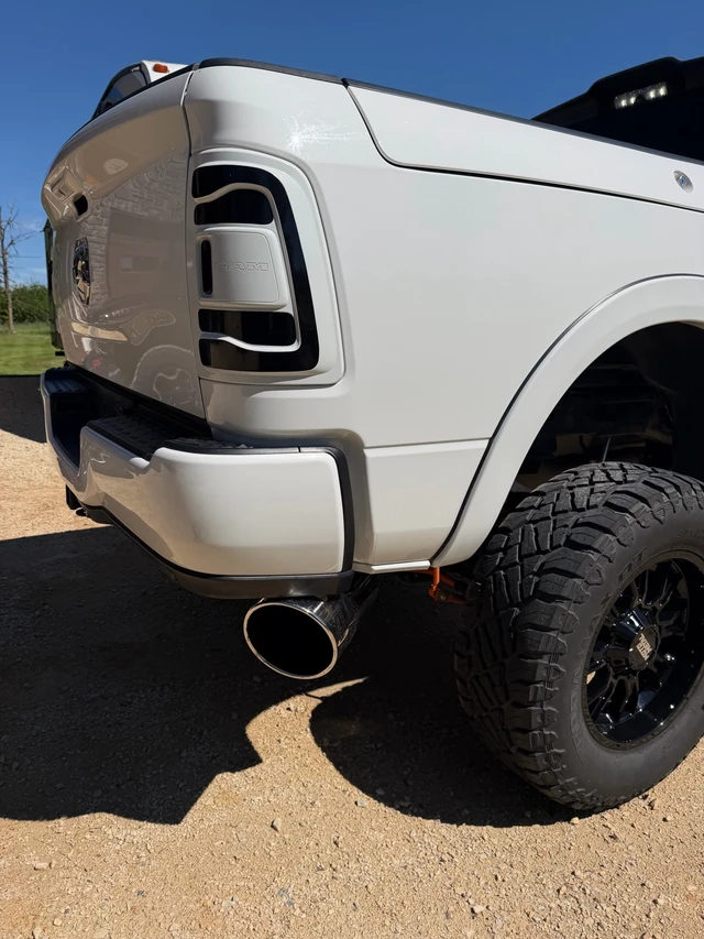 2020 Dodge Ram2500, 62.000 km, Import Kanada — Foto 2 z 5