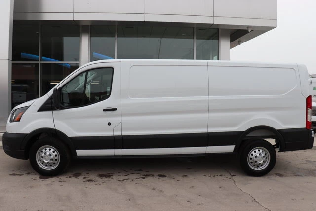 2026 Ford Transit Cargo Van, weiß, 3 km, Import Kanada — Foto 3 z 12