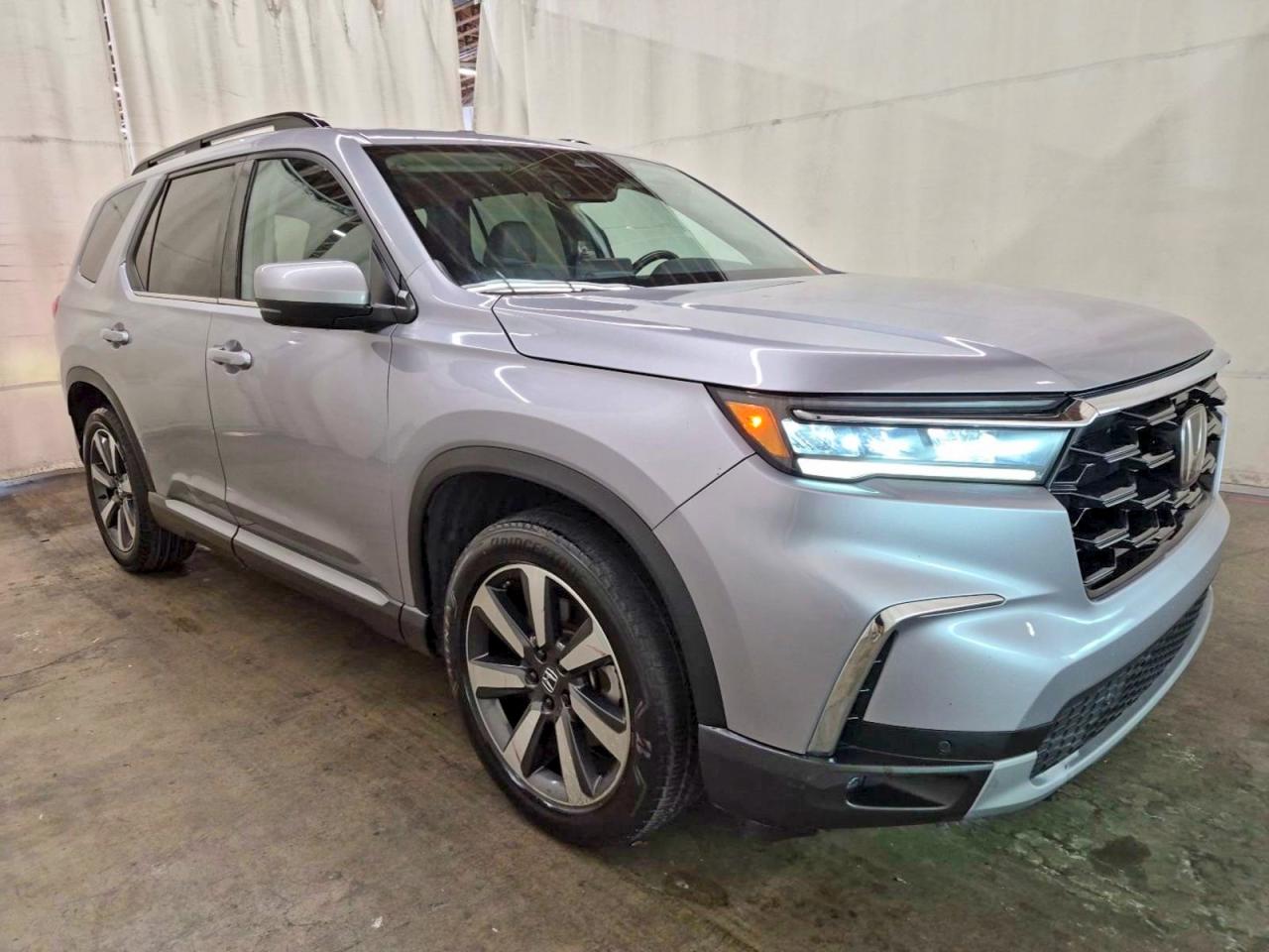 2024 Honda PILOT TOURING, grau, 72.715 km, Import USA — Foto 1