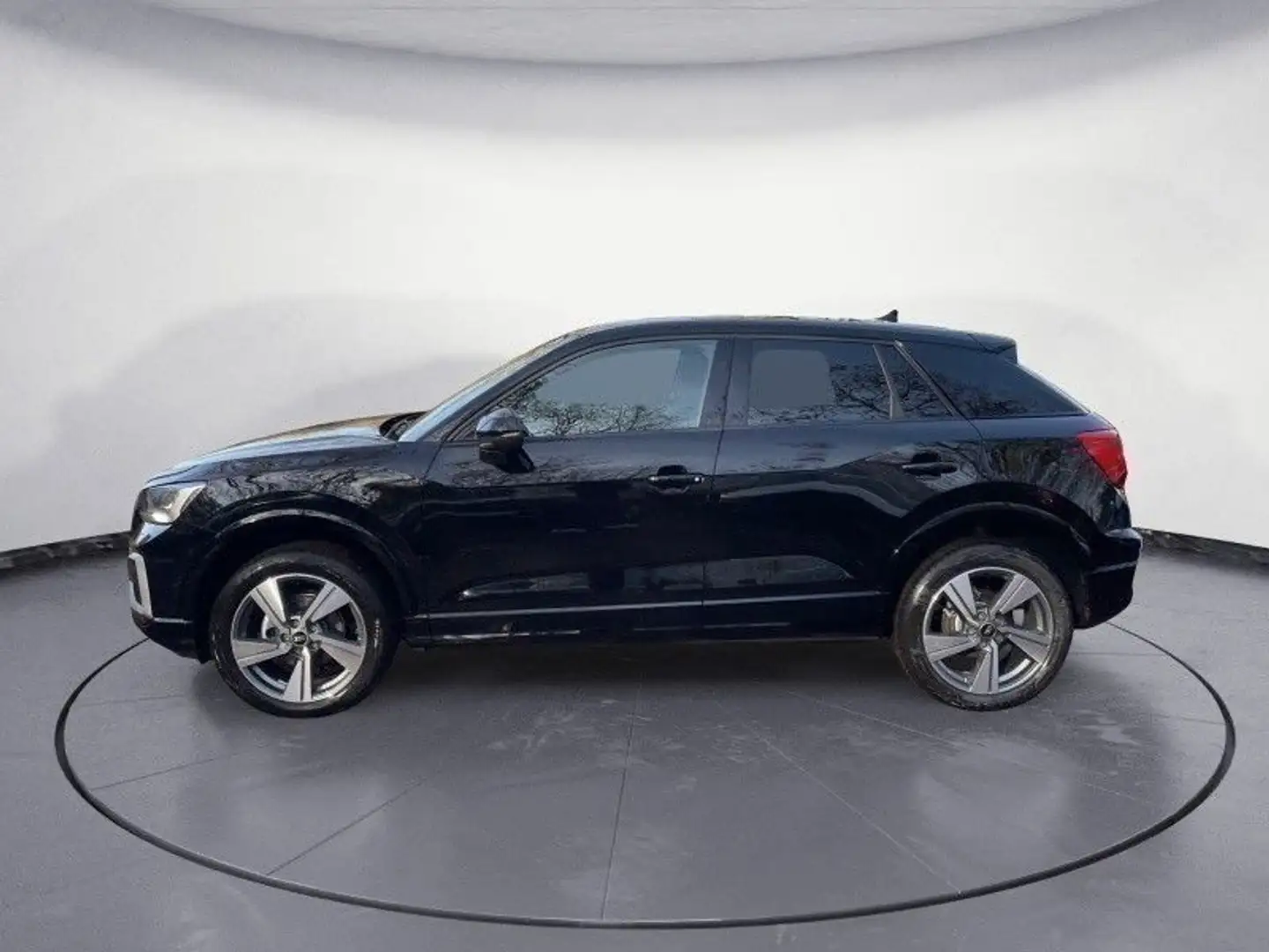 2026 Audi Q2, 1 km, Deutschland — Foto 3 z 11