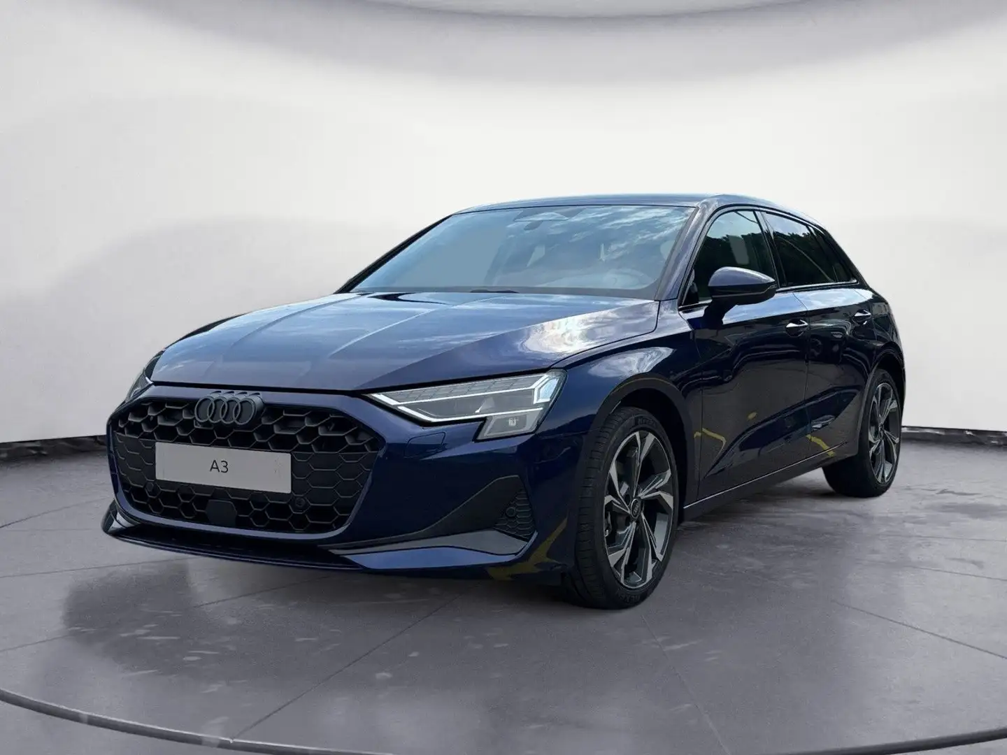 2026 Audi A3, 1 km, Deutschland — Foto 2 z 12