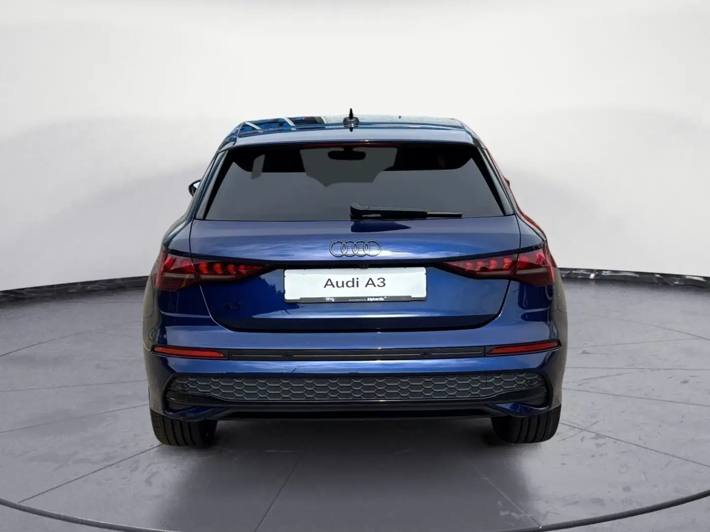 2026 Audi A3, 1 km, Deutschland — Foto 5 z 12