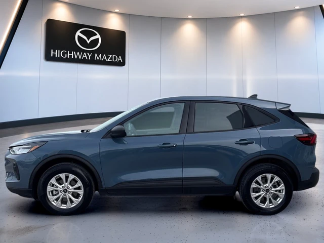 2025 Ford Escape Active Awd, blau, 51.902 km, Import Kanada — Foto 2 z 14