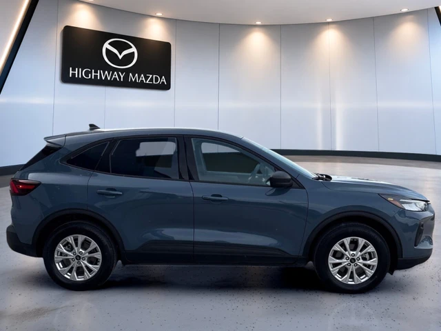 2025 Ford Escape Active Awd, blau, 51.902 km, Import Kanada — Foto 7 z 14