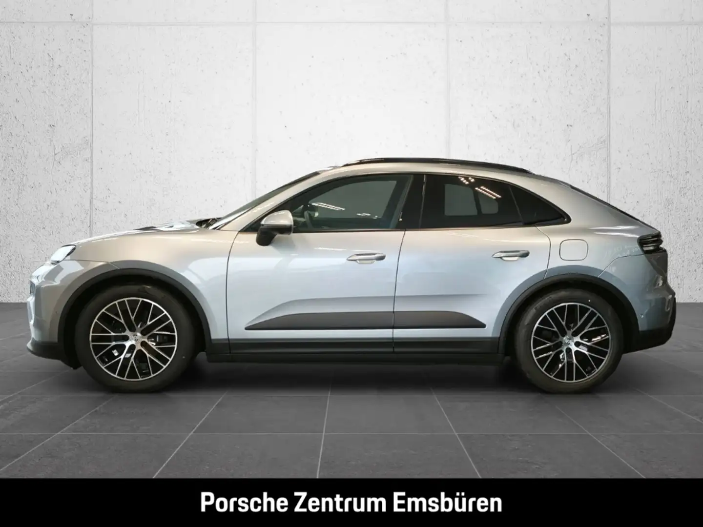 2026 Porsche Macan, 80 km, Německo — Foto 2 z 12