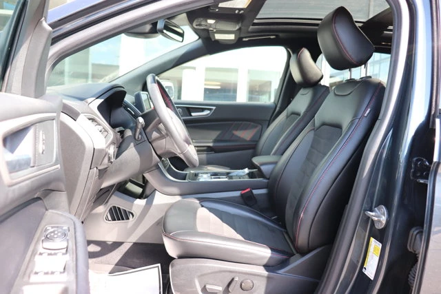 2024 Ford Edge SEL, blau, 40.213 km, Import Kanada — Foto 9 z 19