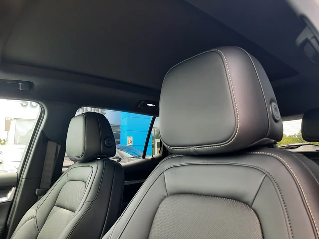 2027 GMC Terrain AWD Elevation, schwarz, 6 km, Import Kanada — Foto 3 z 20