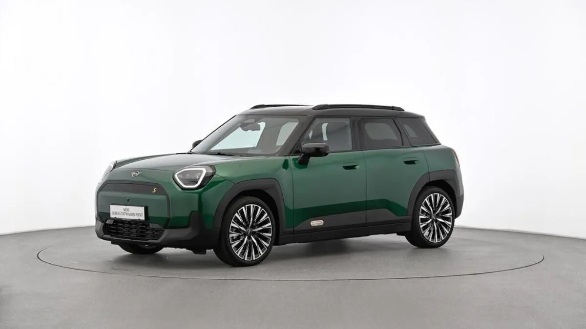 2026 MINI Aceman, 4.092 km, Österreich — Foto 2 z 3