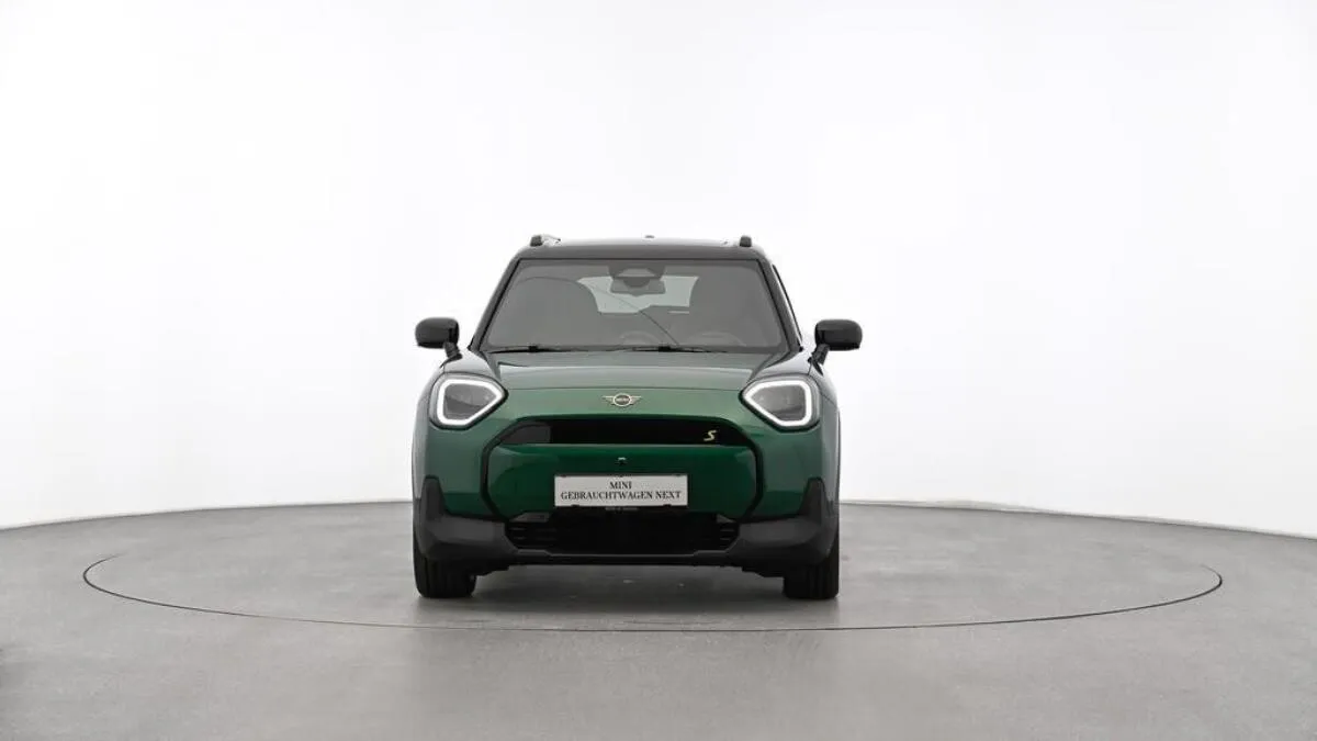 2026 MINI Aceman, 4.092 km, Österreich — Foto 3 z 3
