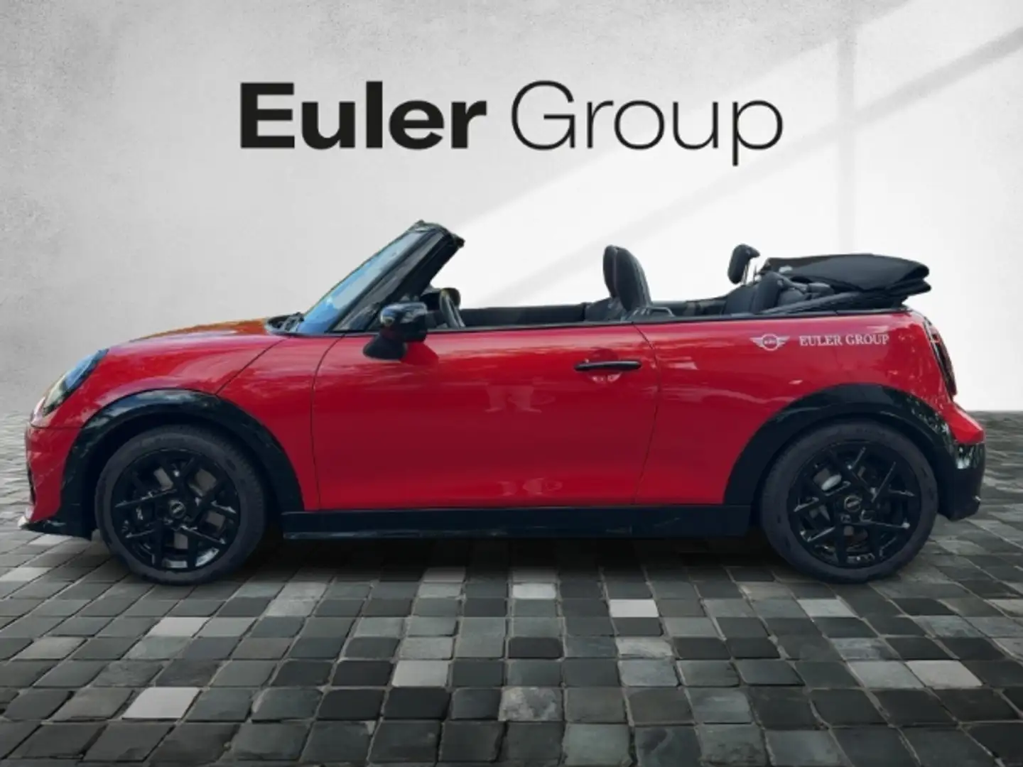 2026 MINI Cooper Cabrio, 2.749 km, Deutschland — Foto 2 z 12