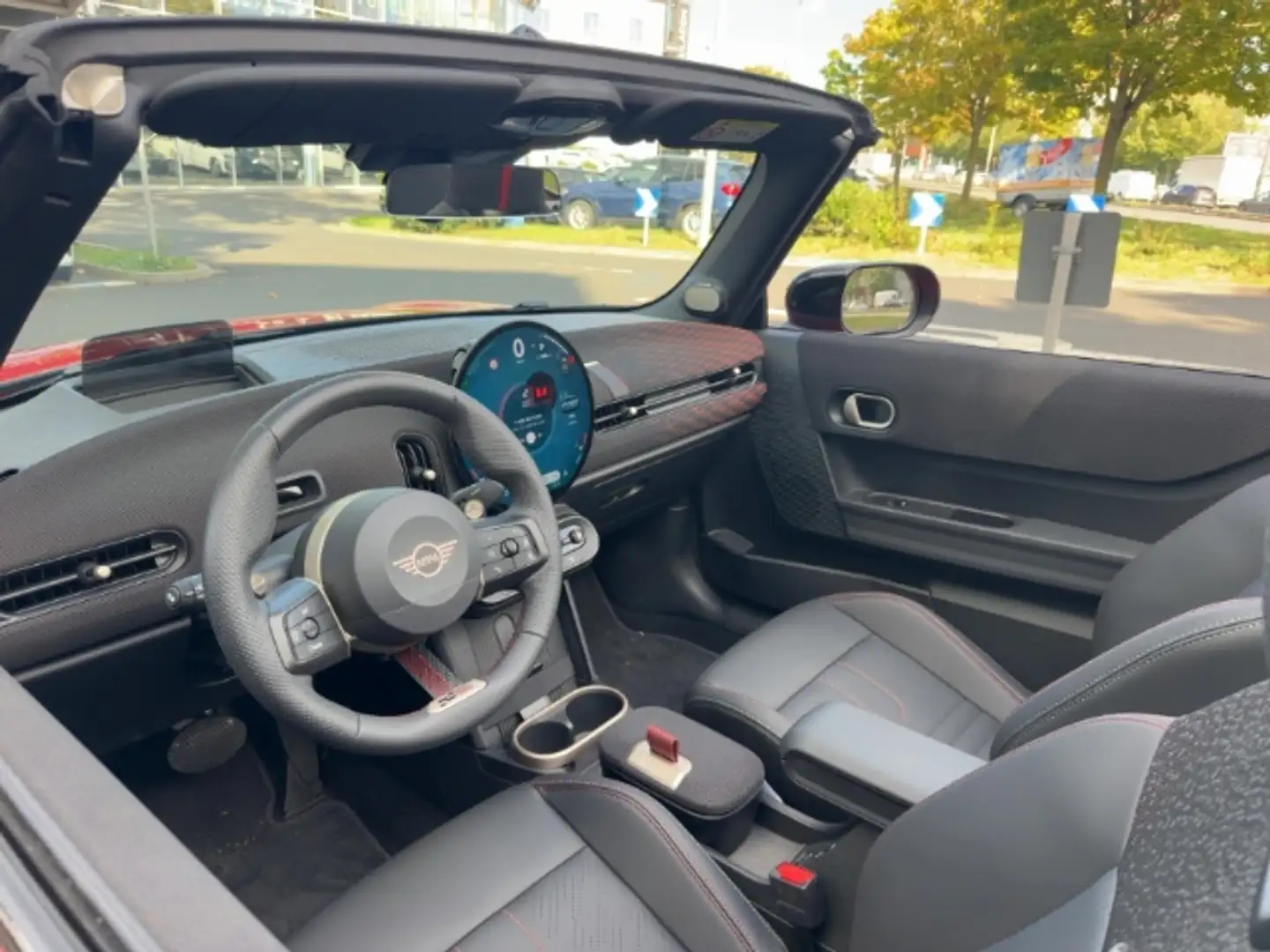 2026 MINI Cooper Cabrio, 2.749 km, Deutschland — Foto 6 z 12
