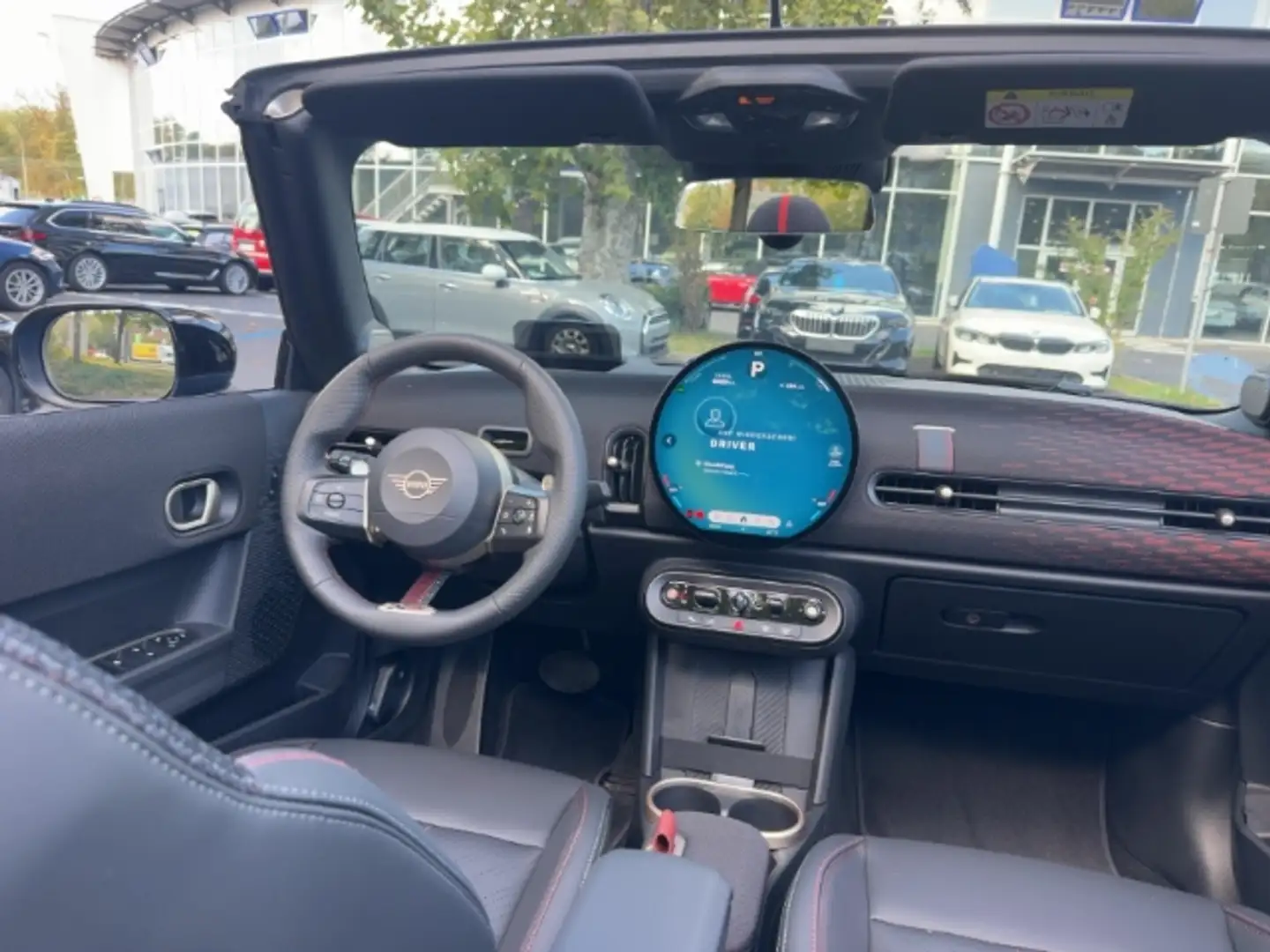 2026 MINI Cooper Cabrio, 1.009 km, Deutschland — Foto 8 z 12