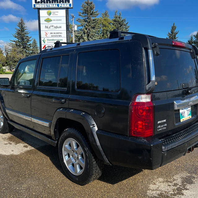 2006 Jeep Commander Limited, schwarz, 138.000 km, Import Kanada — Foto 3 z 5