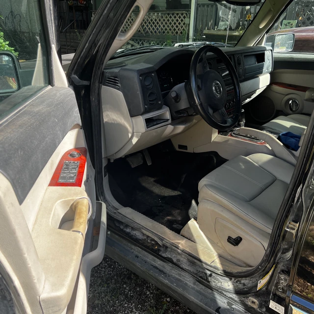 2006 Jeep Commander Limited, schwarz, 138.000 km, Import Kanada — Foto 5 z 5