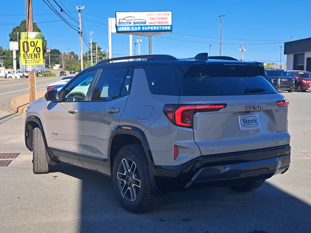 2027 GMC Terrain AWD AT4, schwarz, 6 km, Import Kanada — Foto 9 z 20