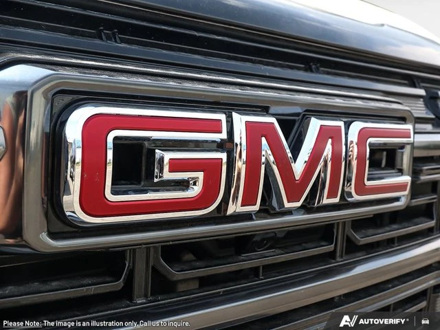 2027 GMC Terrain AWD AT4, weiß, 6 km, Import Kanada — Foto 9 z 20