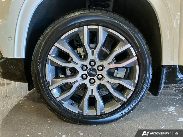 2027 GMC Acadia Denali, weiß, 6 km, Import Kanada — Foto 10 z 20