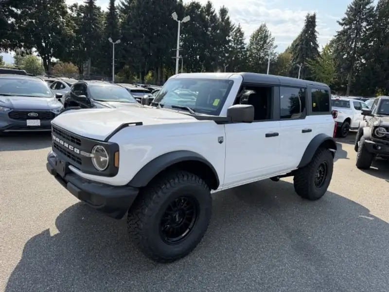 2026 Ford Bronco BIG BEND, weiß, 0 km, Import Kanada — Foto 1