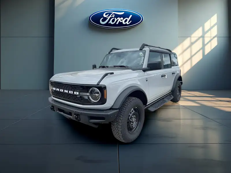 2026 Ford Bronco Big Bend, grau, 0 km, Import Kanada — Foto 1 z 12 2026 Ford Bronco Big Bend, grau, 0 km, Import Kanada — Foto 1 z 12