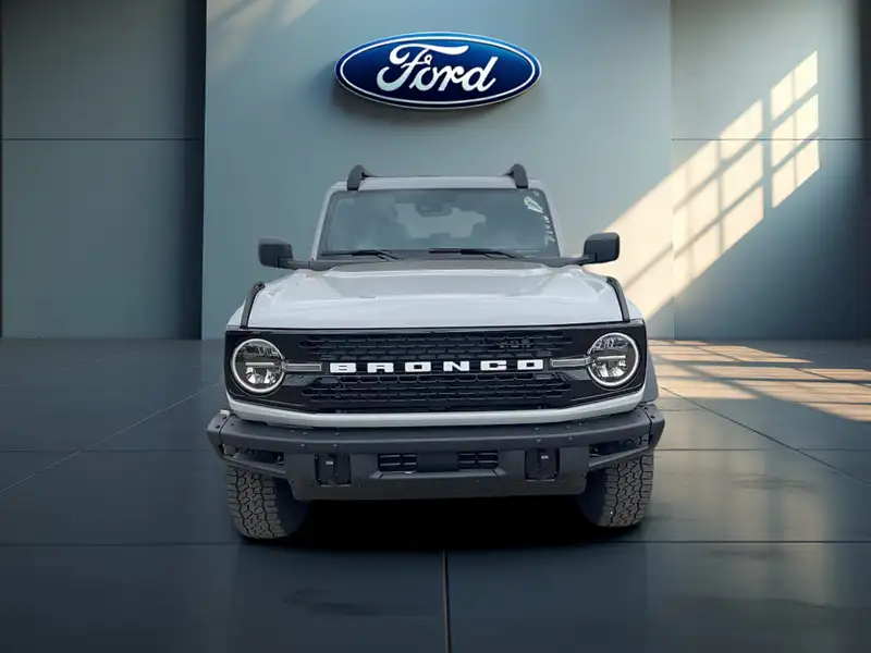 2026 Ford Bronco Big Bend, grau, 0 km, Import Kanada — Foto 2 z 12