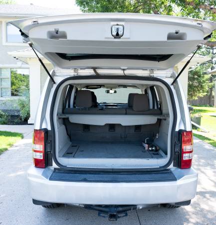 2008 Jeep, Import Kanada — Foto 6 z 9