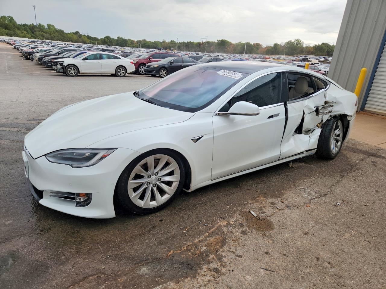 2017 Tesla MODEL S, weiß, 104.951 km, Import USA — Foto 1