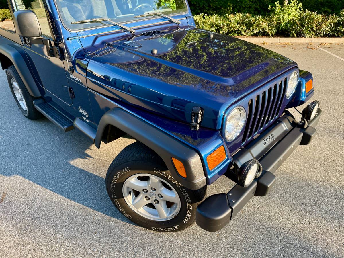 2003 Jeep, Import Kanada — Foto 3 z 12