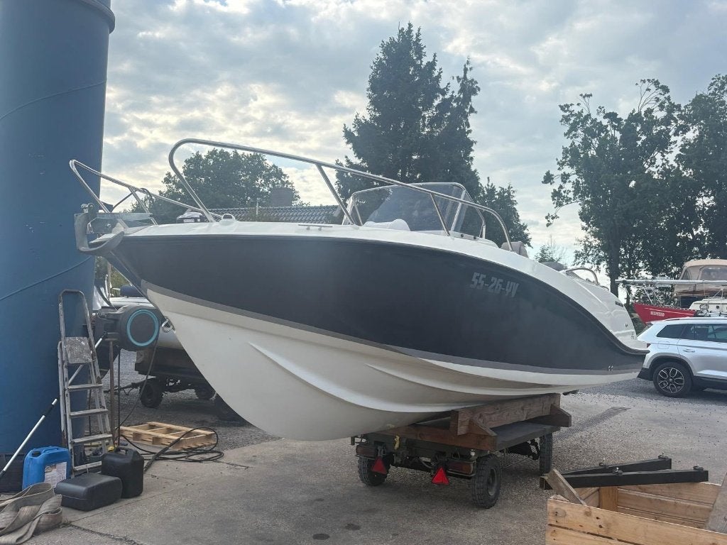 Quicksilver, Import Auf Lager in der EU — Foto 1