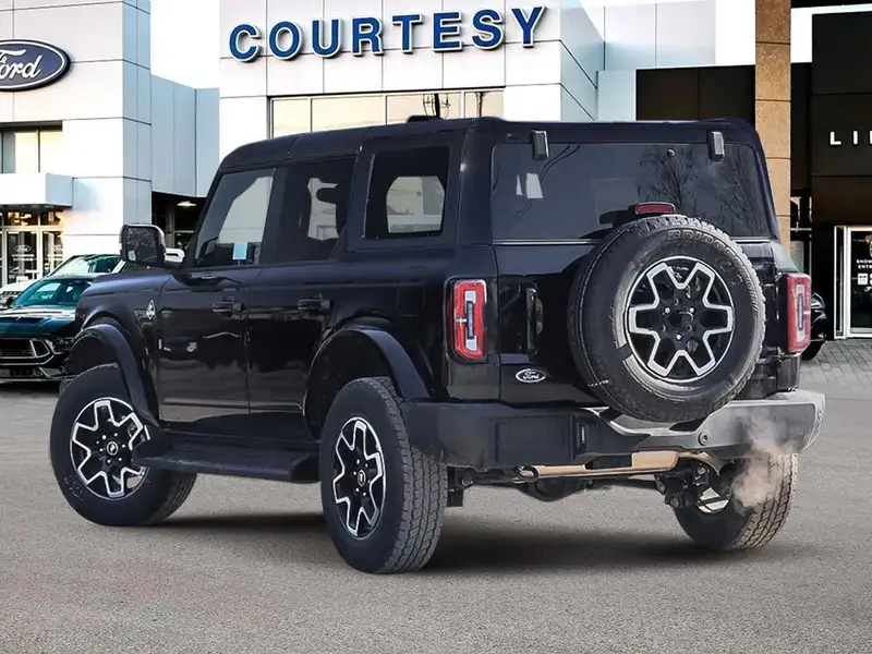 2026 Ford Bronco Outer Banks, schwarz, 0 km, Import Kanada — Foto 4 z 9