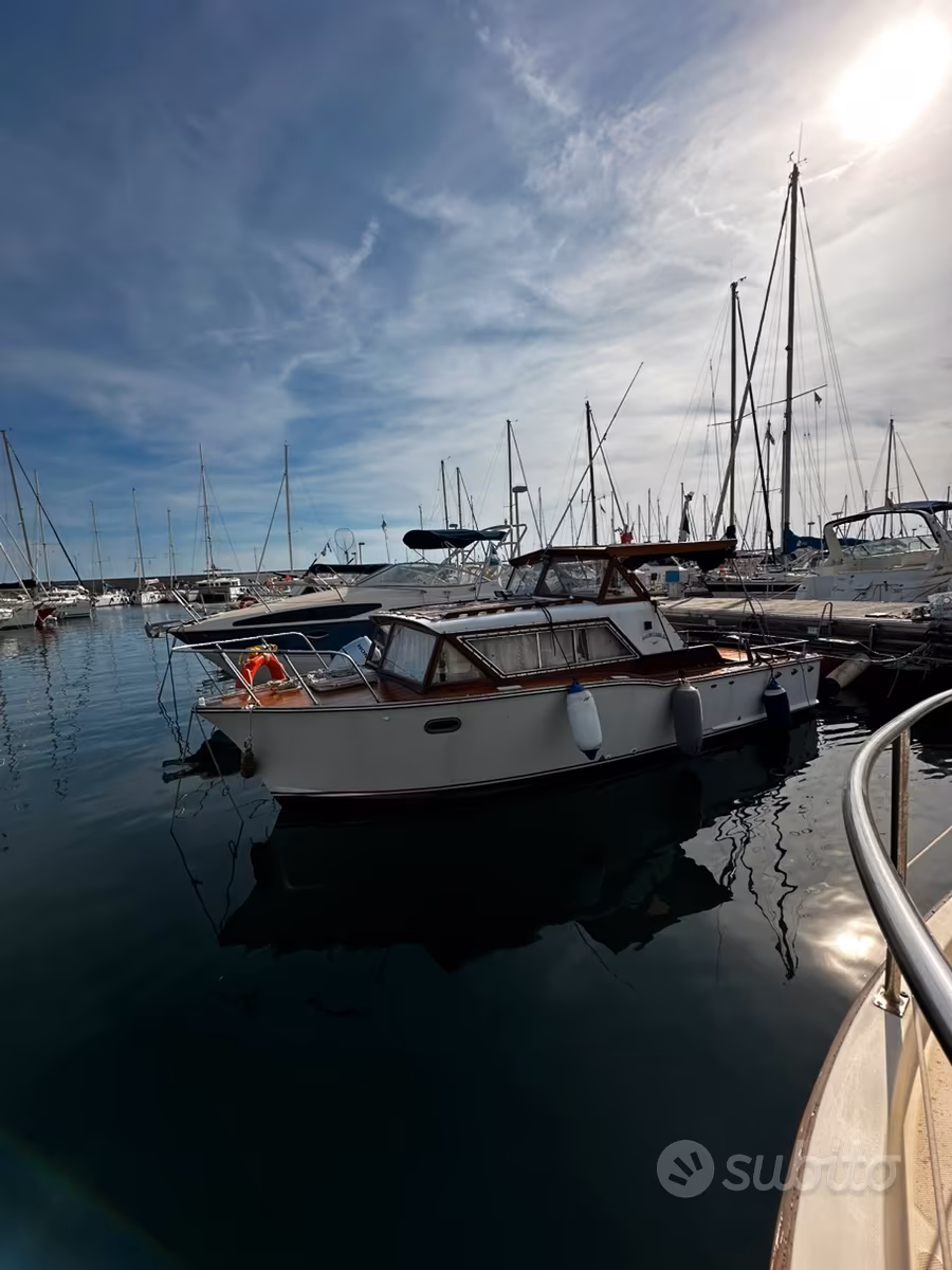Pilotina, Import Auf Lager in der EU — Foto 1
