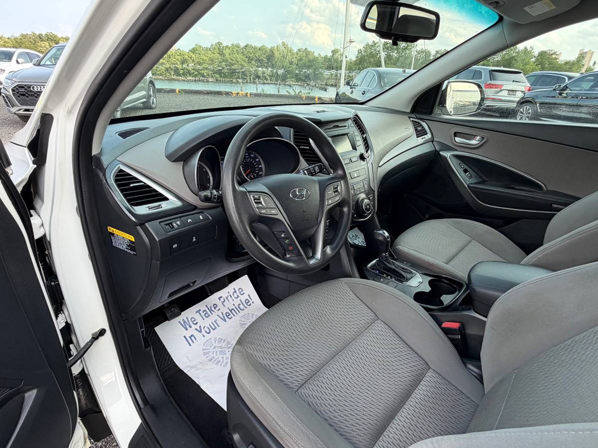2015 Hyundai, Import USA — Foto 10 z 12