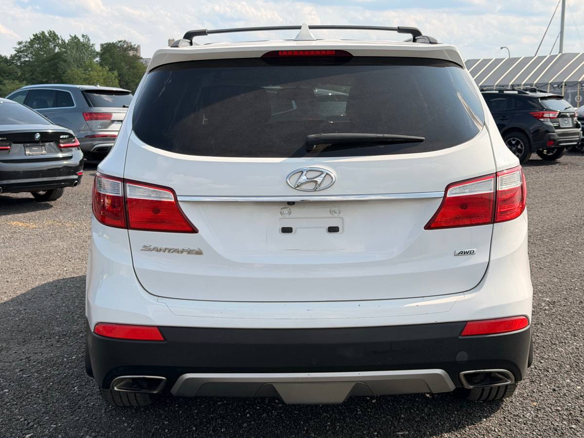 2015 Hyundai, Import USA — Foto 5 z 12