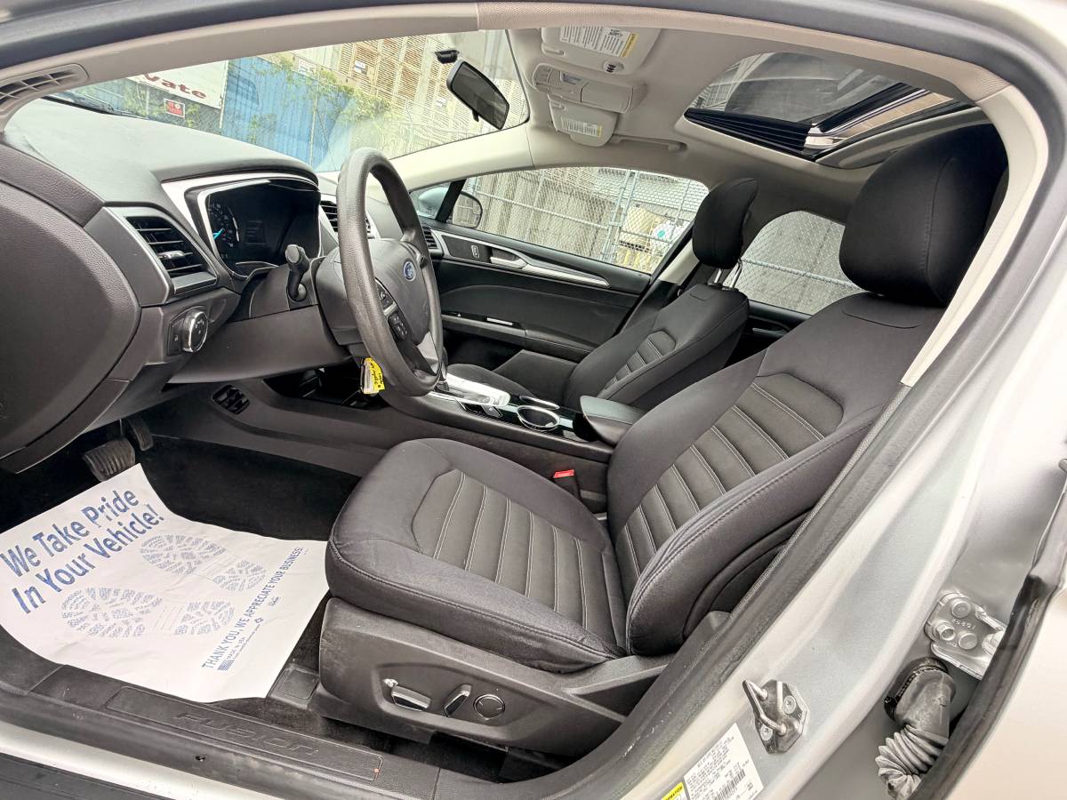 2013 Ford, Import USA — Foto 10 z 12