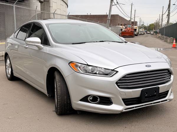 2013 Ford, Import USA — Foto 3 z 12