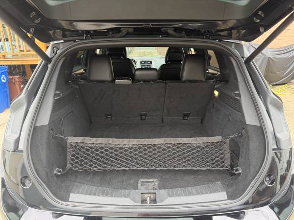2017 Lincoln, Import USA — Foto 10 z 12