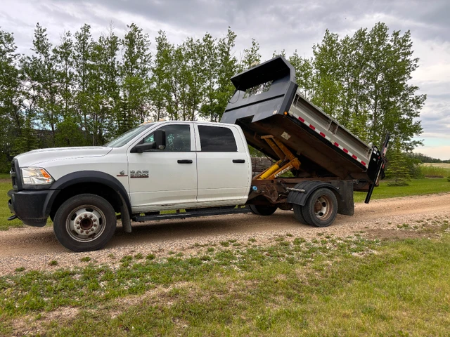 2013 RAM 5500, weiß, 305.000 km, Import Kanada — Foto 1