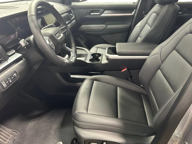 2027 GMC Terrain AWD Elevation, grau, 6 km, Import Kanada — Foto 14 z 20