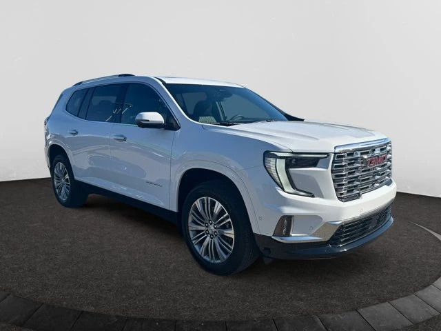 2027 GMC Acadia Denali AWD, weiß, 6 km, Import Kanada — Foto 7 z 20