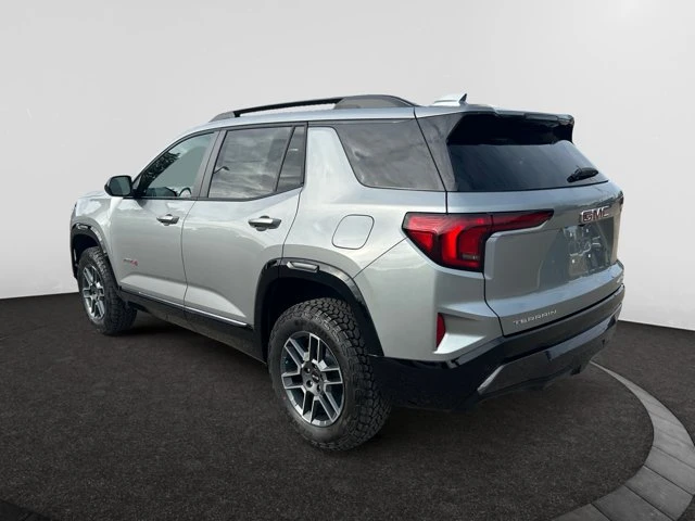 2027 GMC Terrain AWD AT4, grau, 5 km, Import Kanada — Foto 3 z 20
