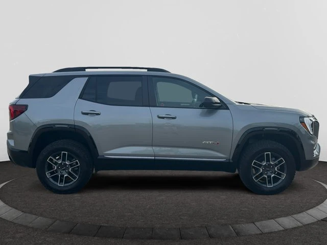 2027 GMC Terrain AWD AT4, grau, 5 km, Import Kanada — Foto 6 z 20