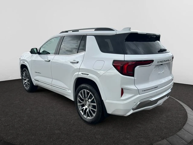 2027 GMC Terrain AWD Denali, weiß, 6 km, Import Kanada — Foto 3 z 20